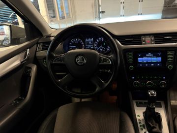 Skoda Octavia - 4