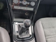 VW Touran 1.5  Highline BMT/Start-Stopp