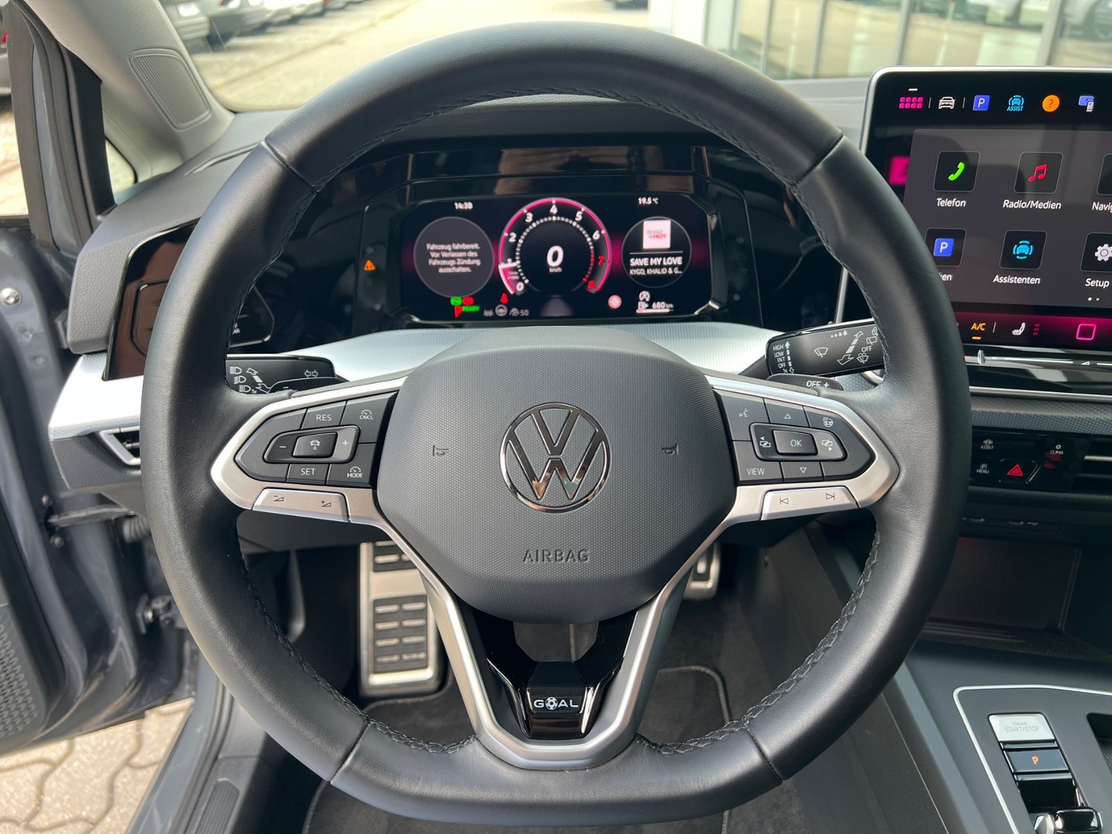 Fahrzeugabbildung Volkswagen Golf VIII Goal 1.5 eTSI DSG *AHK, LED, ACC, Navi