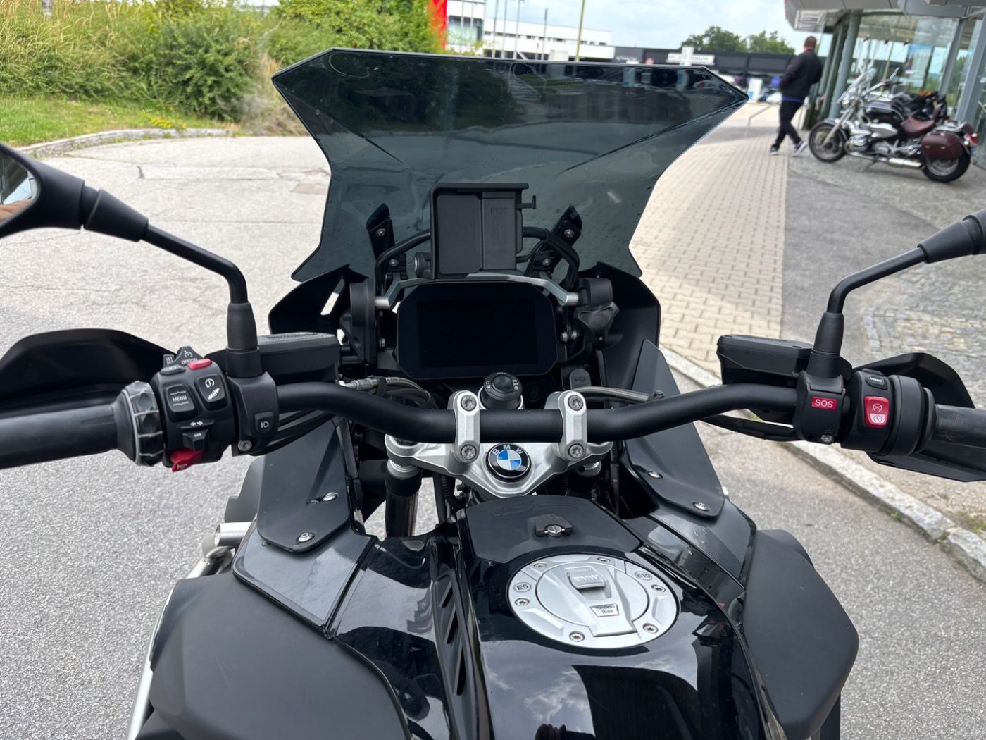 Fahrzeugabbildung BMW R 1250 GS Adventure Triple Black