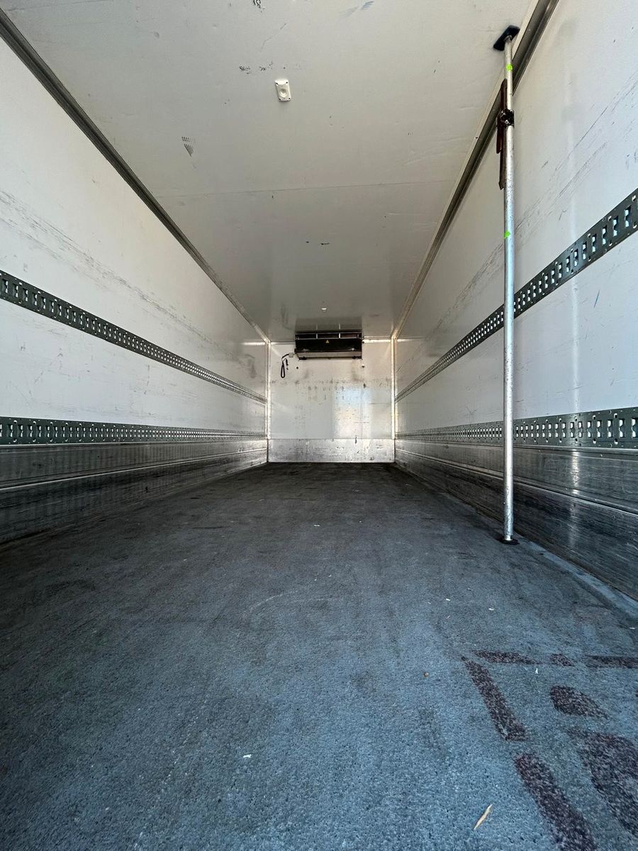 Fahrzeugabbildung Iveco EUROCARGO / 160-250,