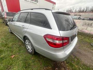 Mercedes E 220 - 10
