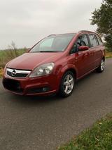 Opel Zafira 1.9 TDCI 150 PS - Opel Zafira: 150