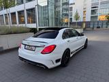 Mercedes-Benz C 63 AMG | Keyless | Pano | Distr. | IWC | Burm. - Mercedes-Benz C 63 AMG: Weiß