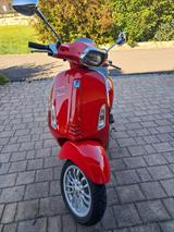 Vespa Sprint 50 rot 4T mit Klapp-Gepäckträger - VESPA S 50