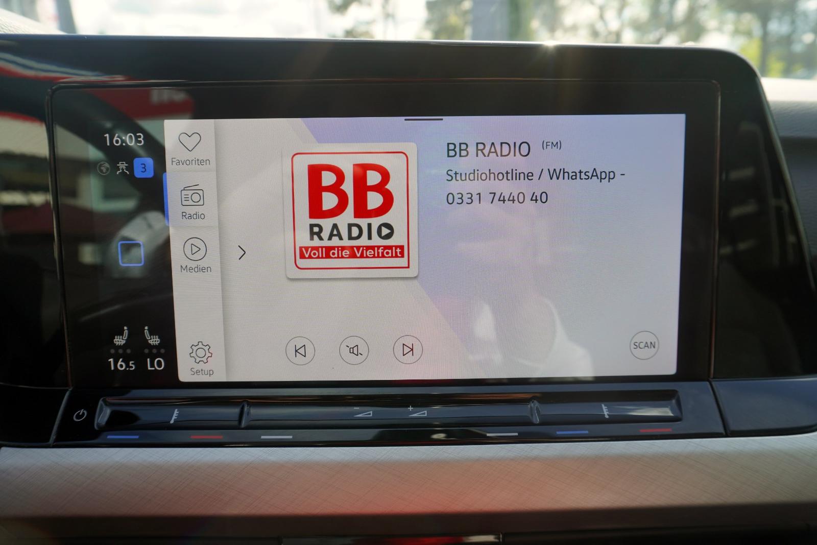 Volkswagen Golf VIII 1.5 TSI Life VC LED Navi App-Connect, миниатюра 27