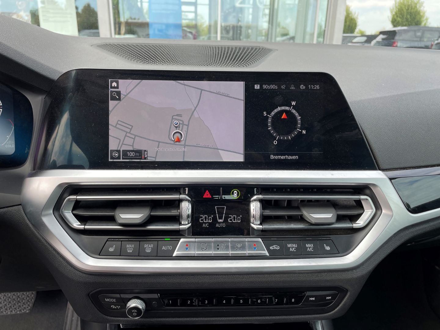 BMW 420 i Cabrio Navi Sitzh. Tempomat PDC Sportlenkr foto 9