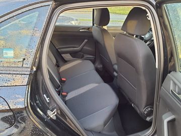 Bild 9 VW Taigo Life DSG - SHZG,PDCv+h,,APP,DAB,LED