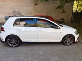 Volkswagen Golf 2.0 TSI 213kW OPF DSG GTI TCR GTI TCR - Privatanbieter Berlin gebraucht