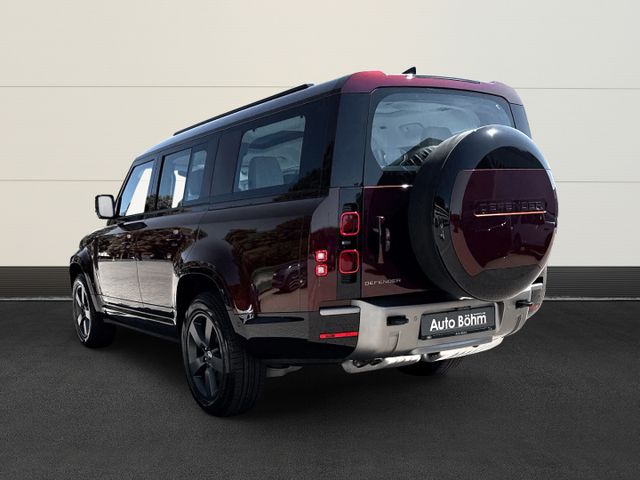 Land Rover Defender 130 D300 X-Dynamic HSE