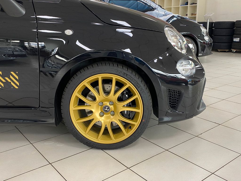 Abarth 695