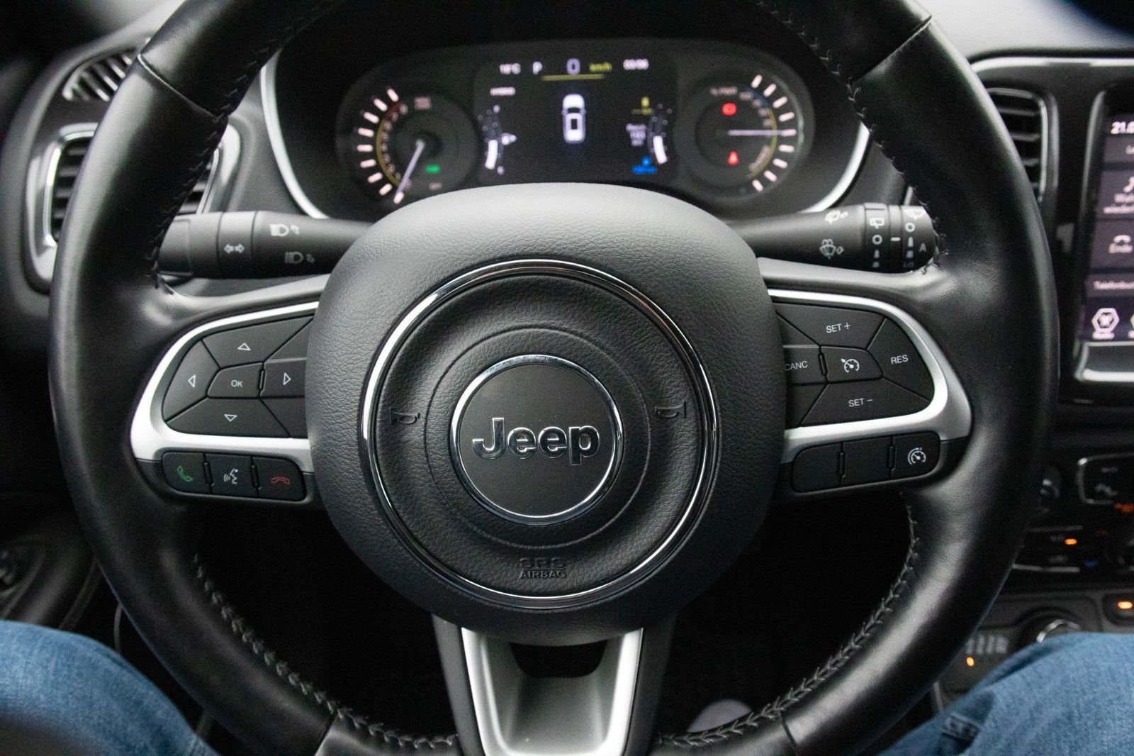 Fahrzeugabbildung Jeep Compass S PHEV 4WD AT*Pano*Temp*Navi*Leder*LED