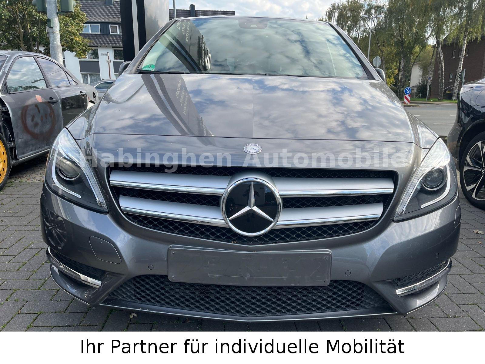 Mercedes-Benz B 200 Sport aus 1.Hand Leder Navi LED