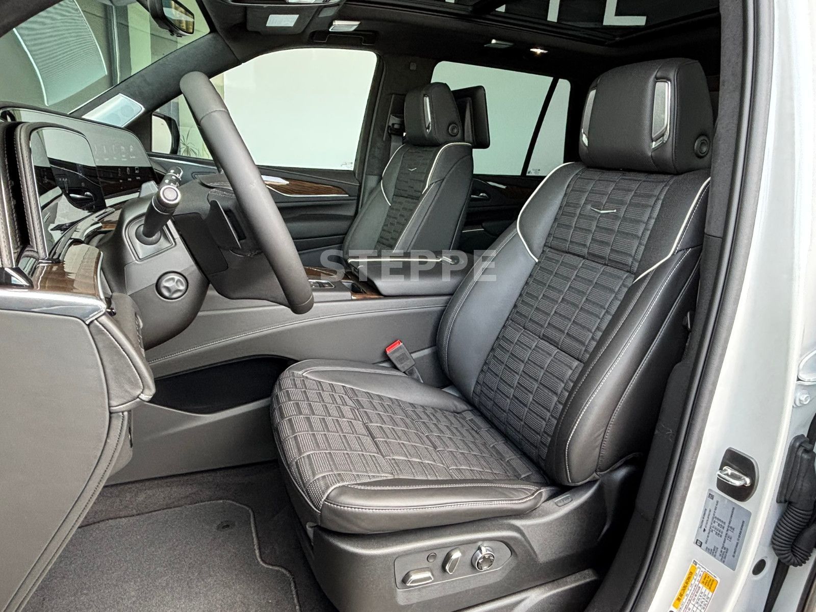 Cadillac Escalade 6.2 V8 Sport Platinum EU-Navi Luftfed.