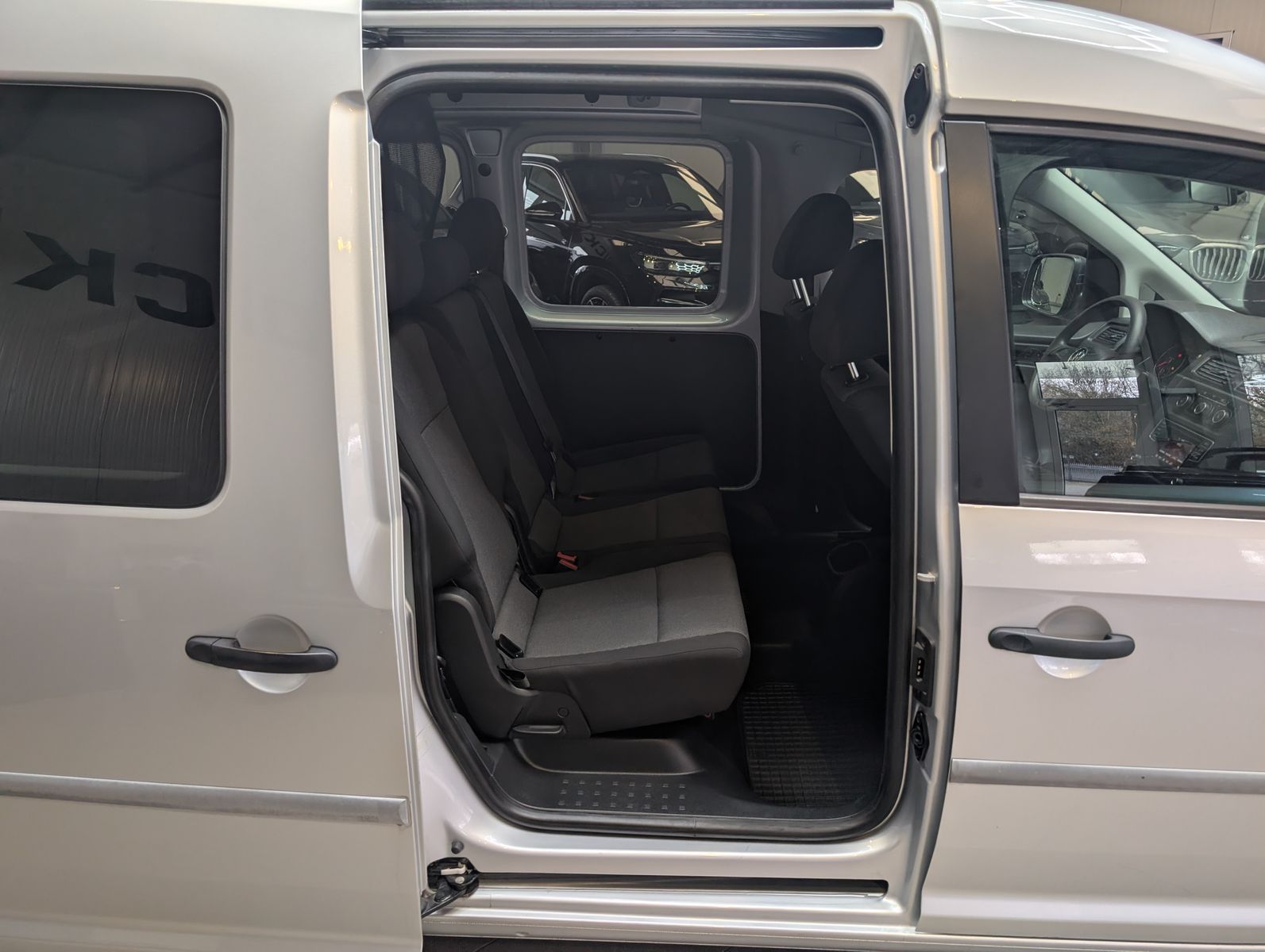 Fahrzeugabbildung Volkswagen Caddy 1.0 TSI BMT Klima Sitzheiz PDC 5-Sitz Temp