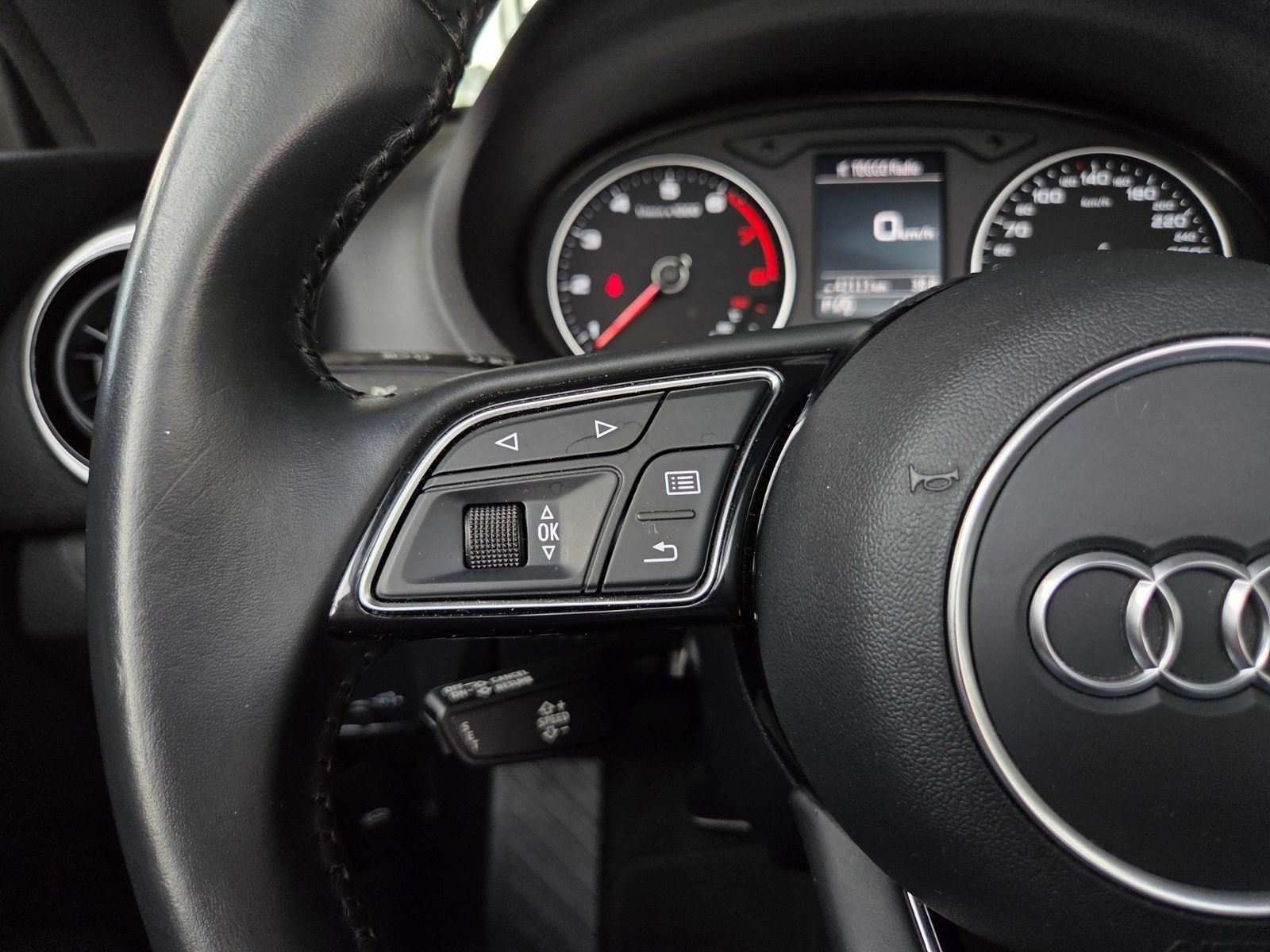 Fahrzeugabbildung Audi A3 Cabriolet 35 TFSI S line sport B&O LED NAV