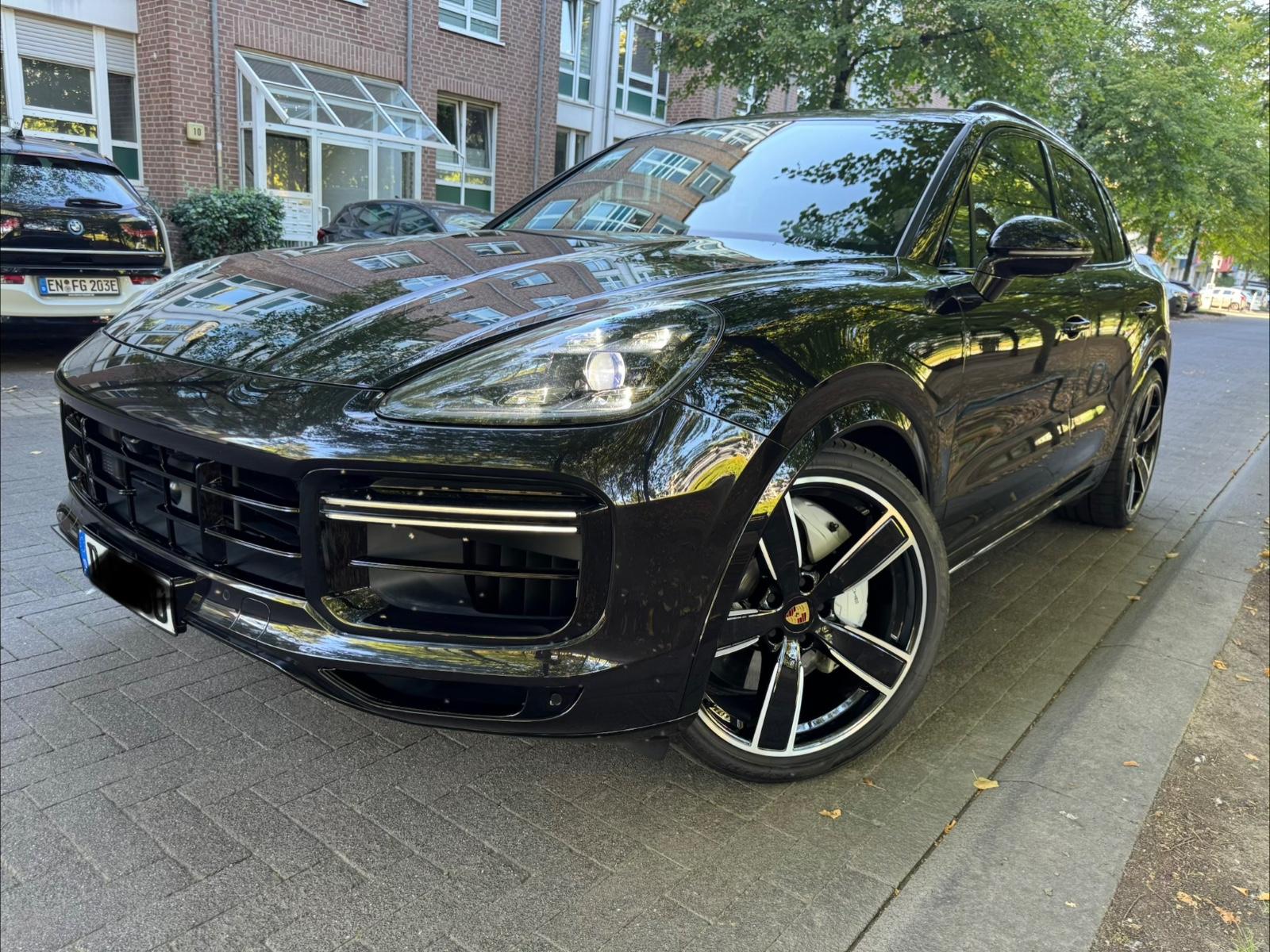 Porsche Cayenne Turbo APPROVED Pano/AHK/Sthz/Sitzb/HA-L