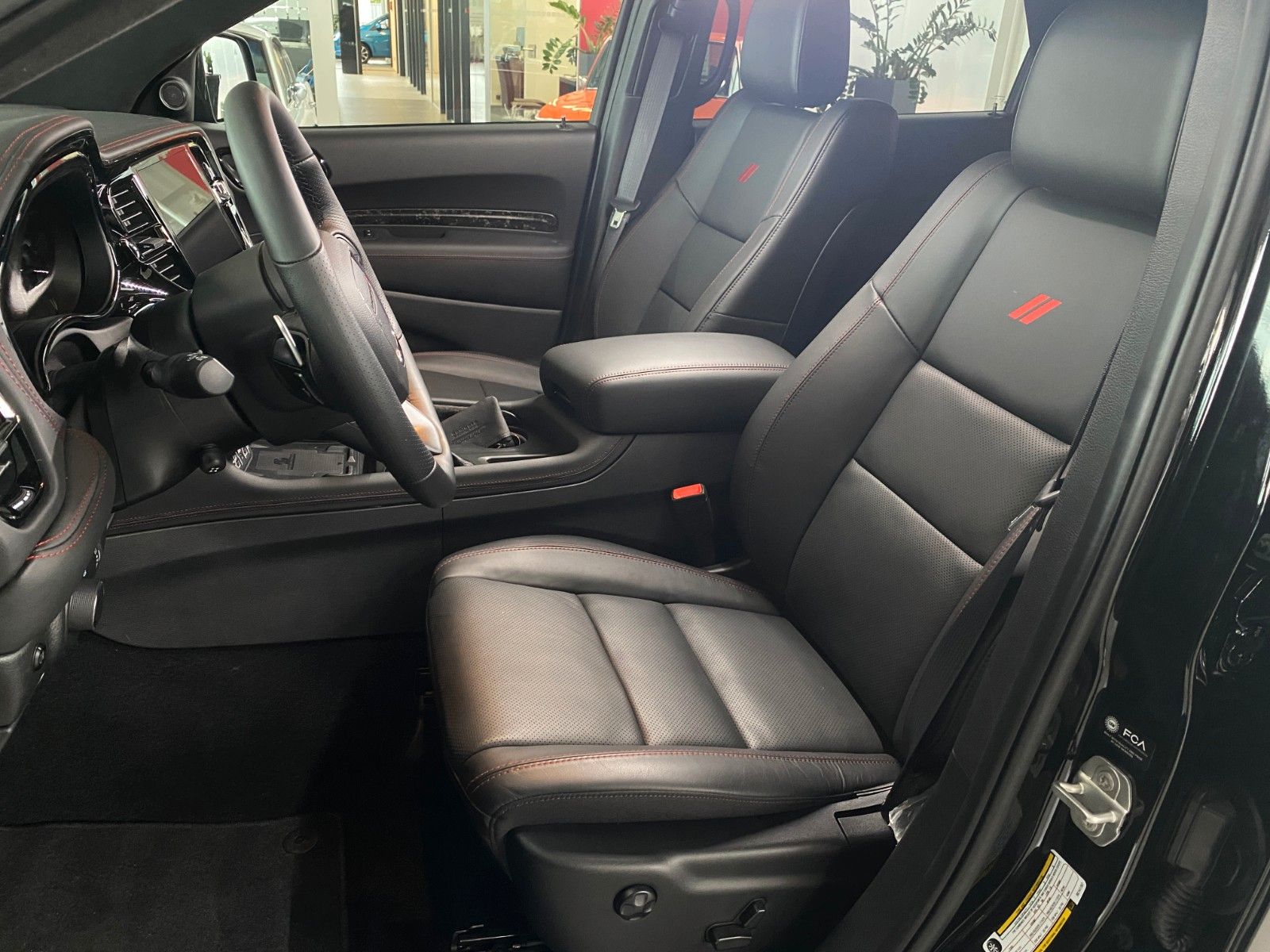 Fahrzeugabbildung Dodge Durango 5,7 HEMI R/T Premium LPG Black 7-Sitzer