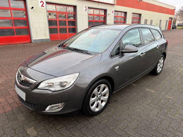 Opel Astra J 1.7CDTI Sports Tourer 150 Jahre Opel