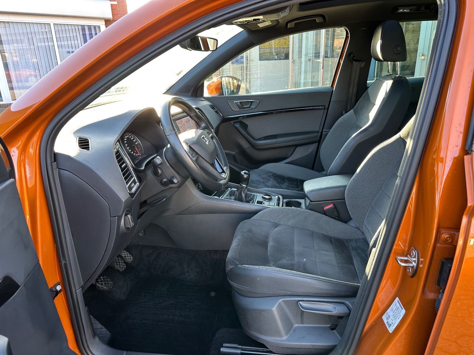 Fahrzeugabbildung SEAT Ateca 1.4 TSI ACT Xcellence Pano/AHK/LED/360°