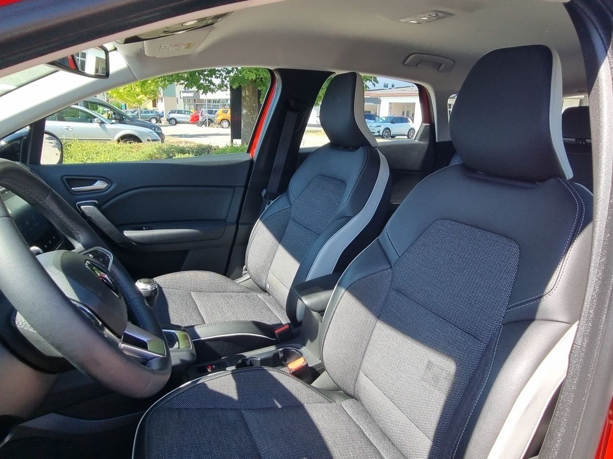 Fahrzeugabbildung Renault Captur INTENS TCe 90
