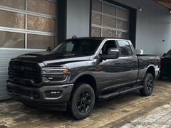 DODGE RAM 2500 Laramie Night Crew Cab 6.7HO 8 Gang