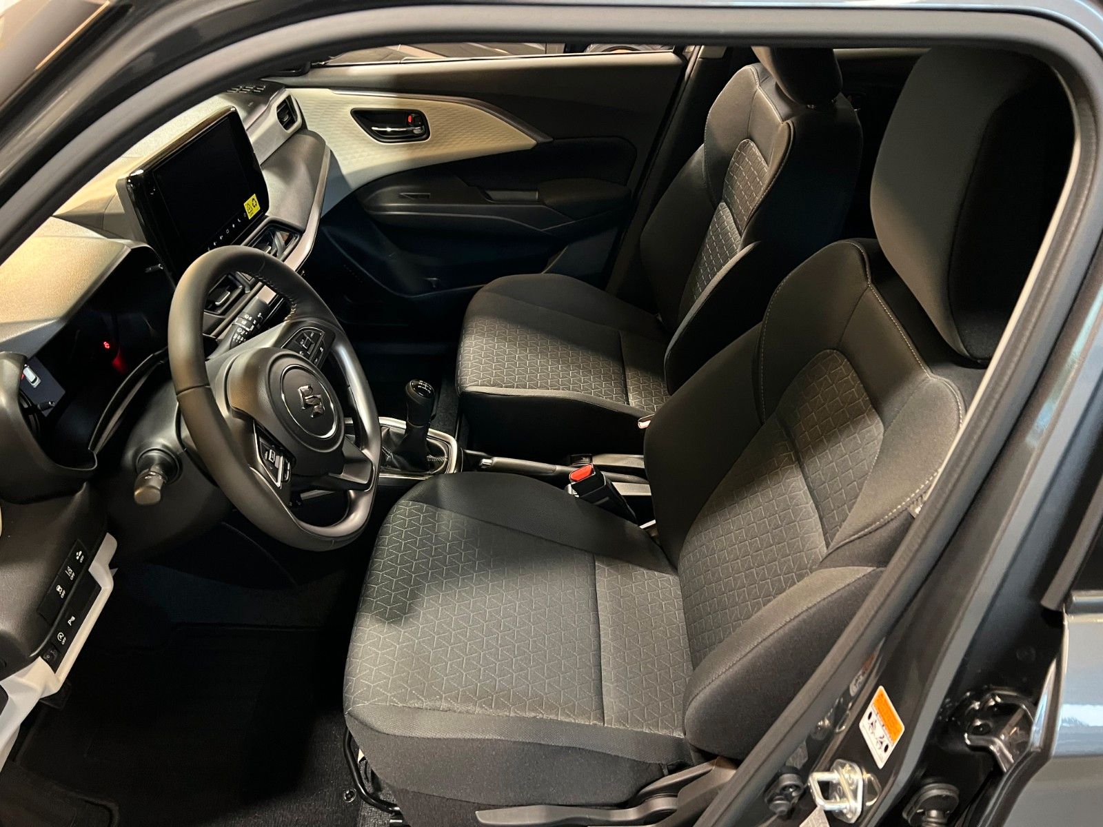 Fahrzeugabbildung Suzuki Swift Comfort + *NEW2024*