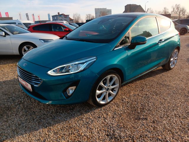 Ford Fiesta Titanium Panodach Klima PDC Sitzheizung