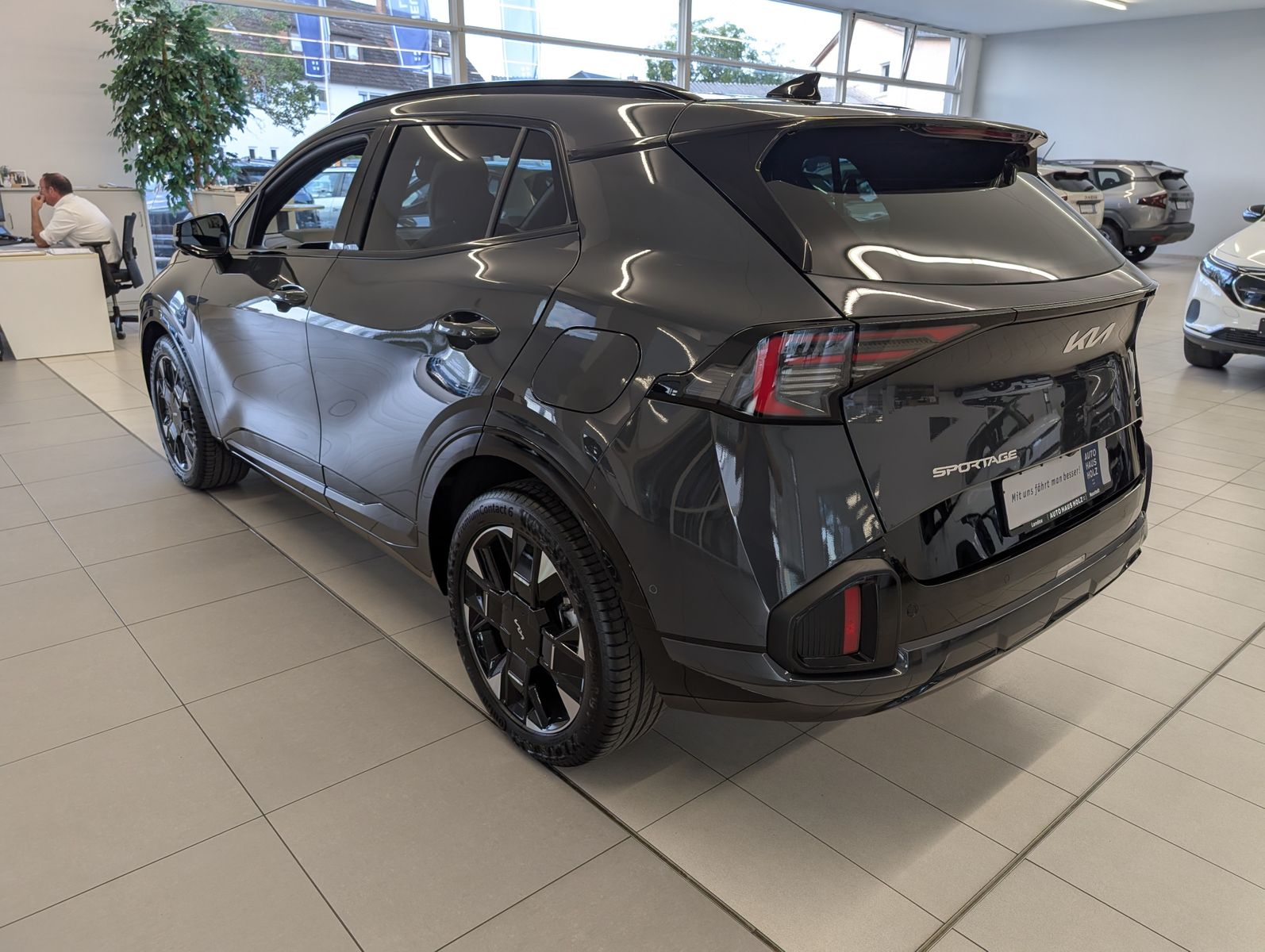 KIA Sportage  1.6 T-GDI 2WD DCT GT-Line Sound – Bild 2