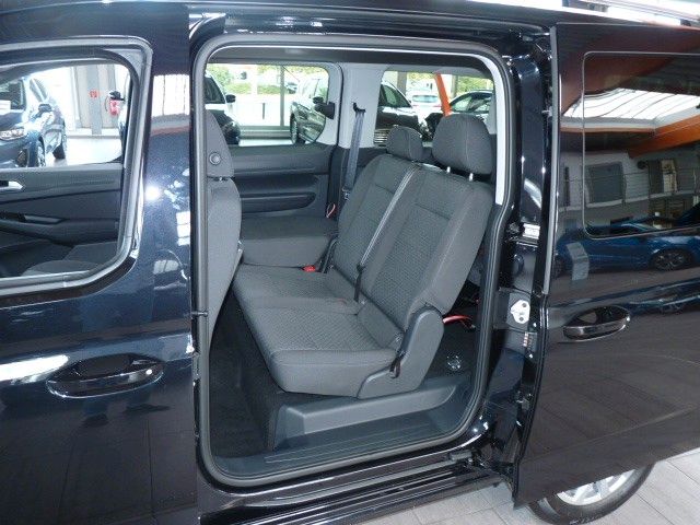 Fahrzeugabbildung Ford Grand Tourneo Connect Titanium 7-Sitzer/Navigati