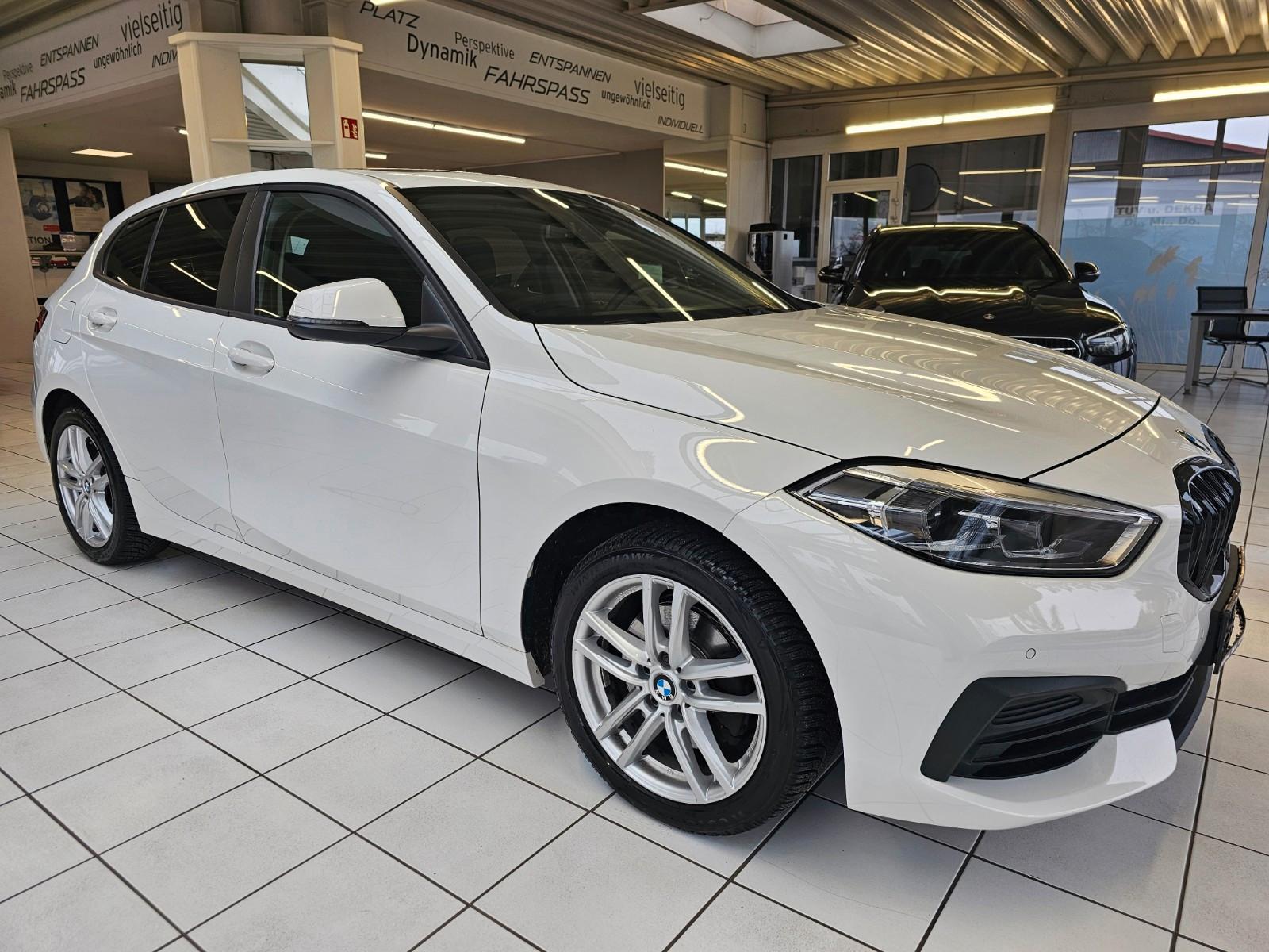 BMW 116 d Limousine Advantage,AHK;APPLE CAR PLAY