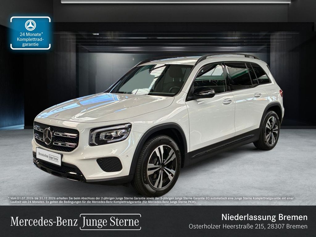 Image of Mercedes-Benz GLB 220