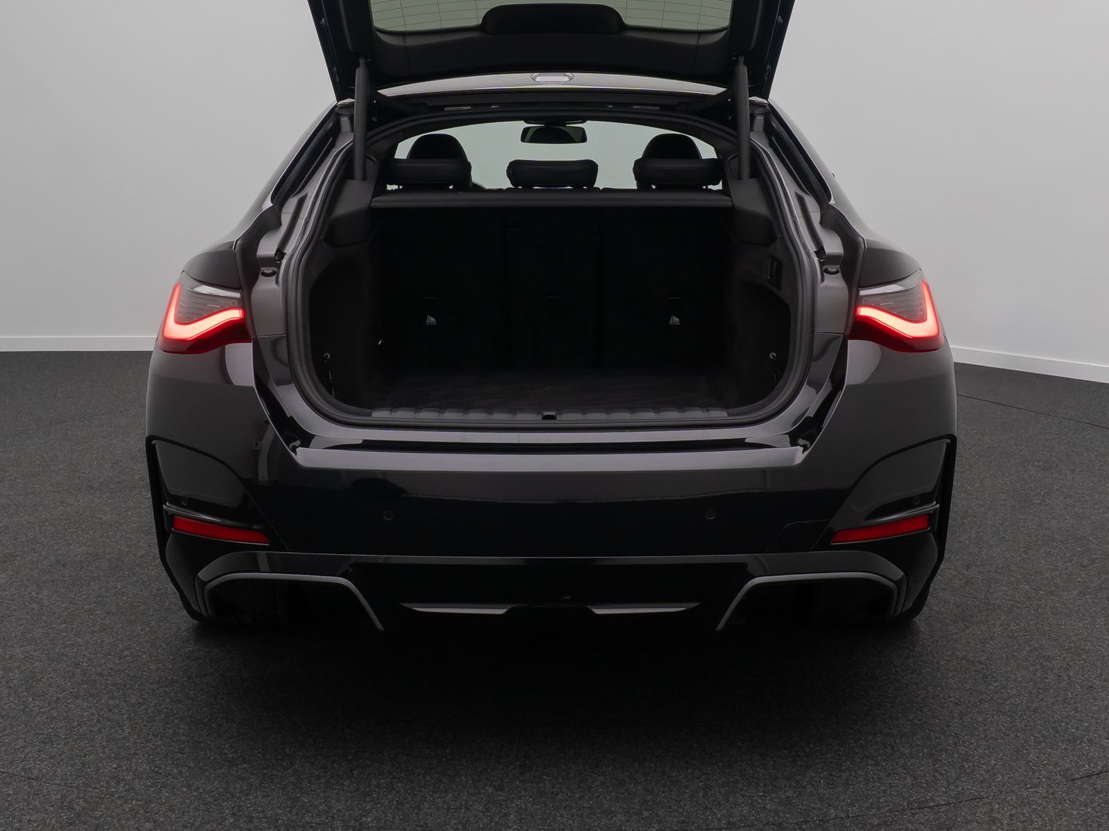 Fahrzeugabbildung BMW i4 M50 Gran Coupé 360°HUD DAB H/K ACC Komfort 19