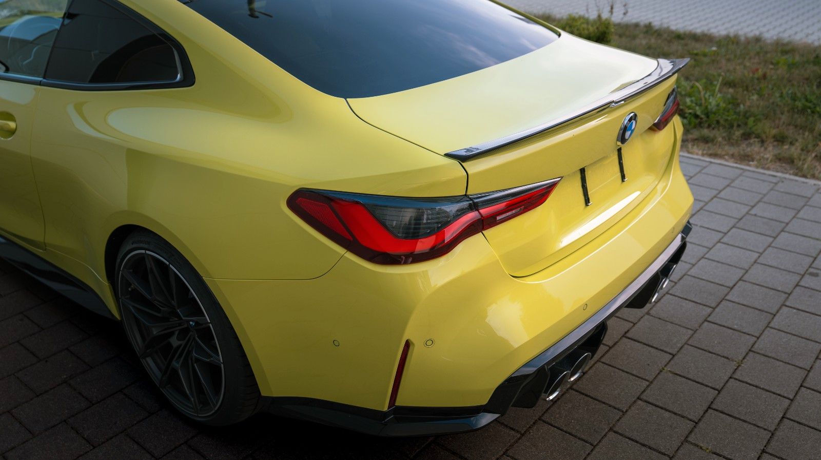 BMW M4 Competition | CARBON | LASER | H&K | DEUTSCH foto 17