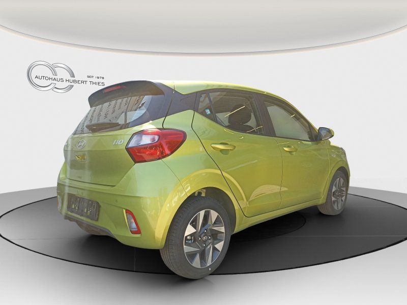 Fahrzeugabbildung Hyundai i10 1.2 Trend Automatik