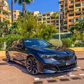 صورة 4 لـ 2023 BMW I5