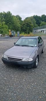 Opel Astra f Stufenheck Tüv 07.2027  Oldtimer  ... - Opel Astra aus 1993