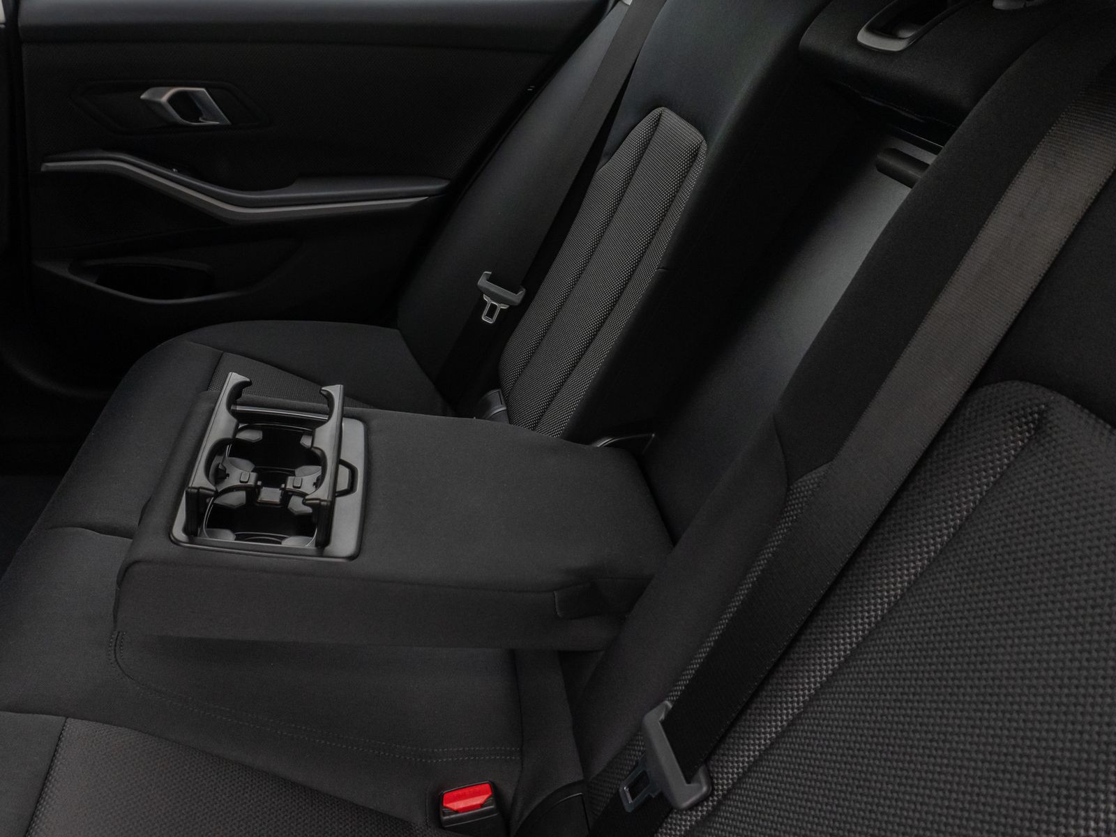 Fahrzeugabbildung BMW 320d xD DAB CockPit+ PDC LED Geschwindigkeitsreg
