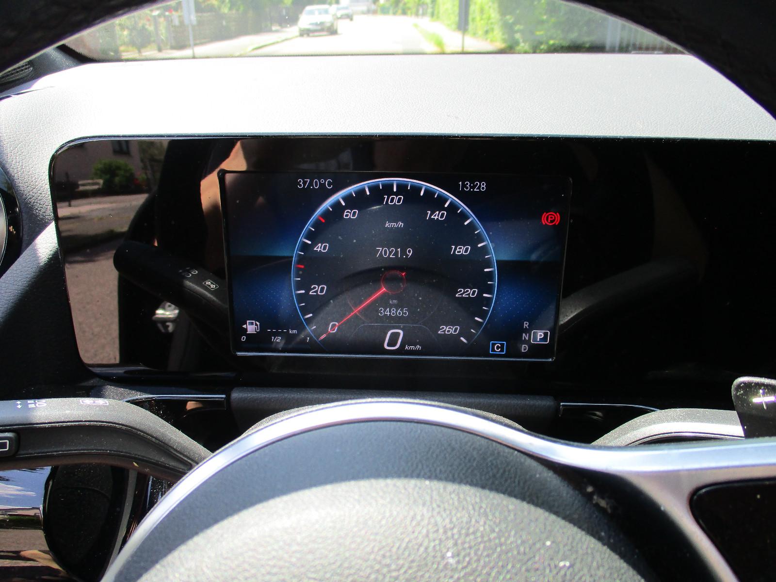 Mercedes-Benz GLA 200d 4Matic Progressive,  34-Tkm