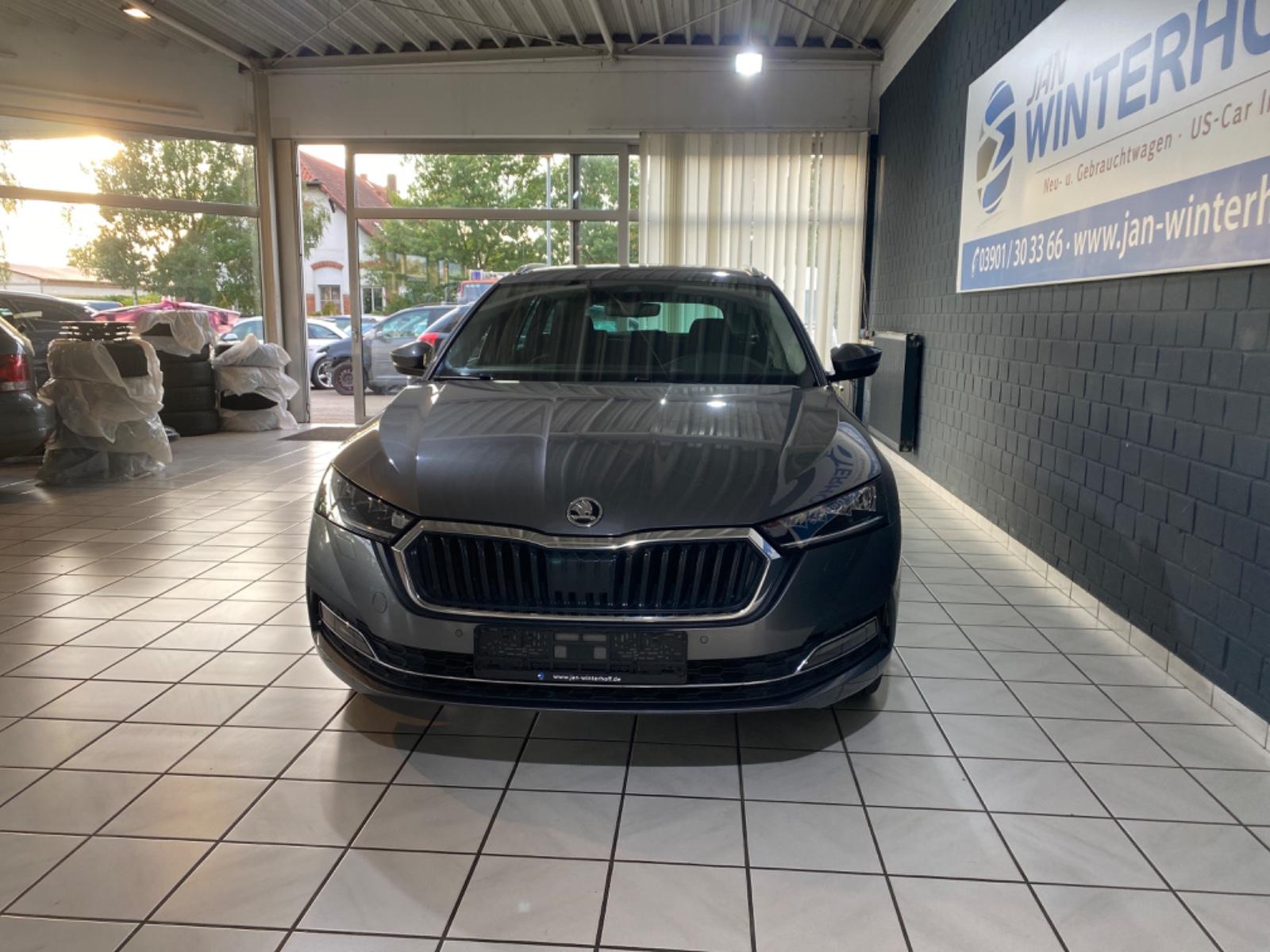 Skoda Octavia Combi 2.0 TDI DSG 4x4 Style LED AHK STHZ