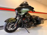 Harley-Davidson street glide cvo, Deutsch