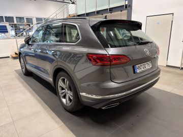 Volkswagen Touareg - 6