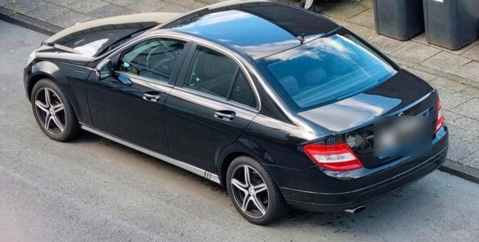Mercedes-Benz C 180