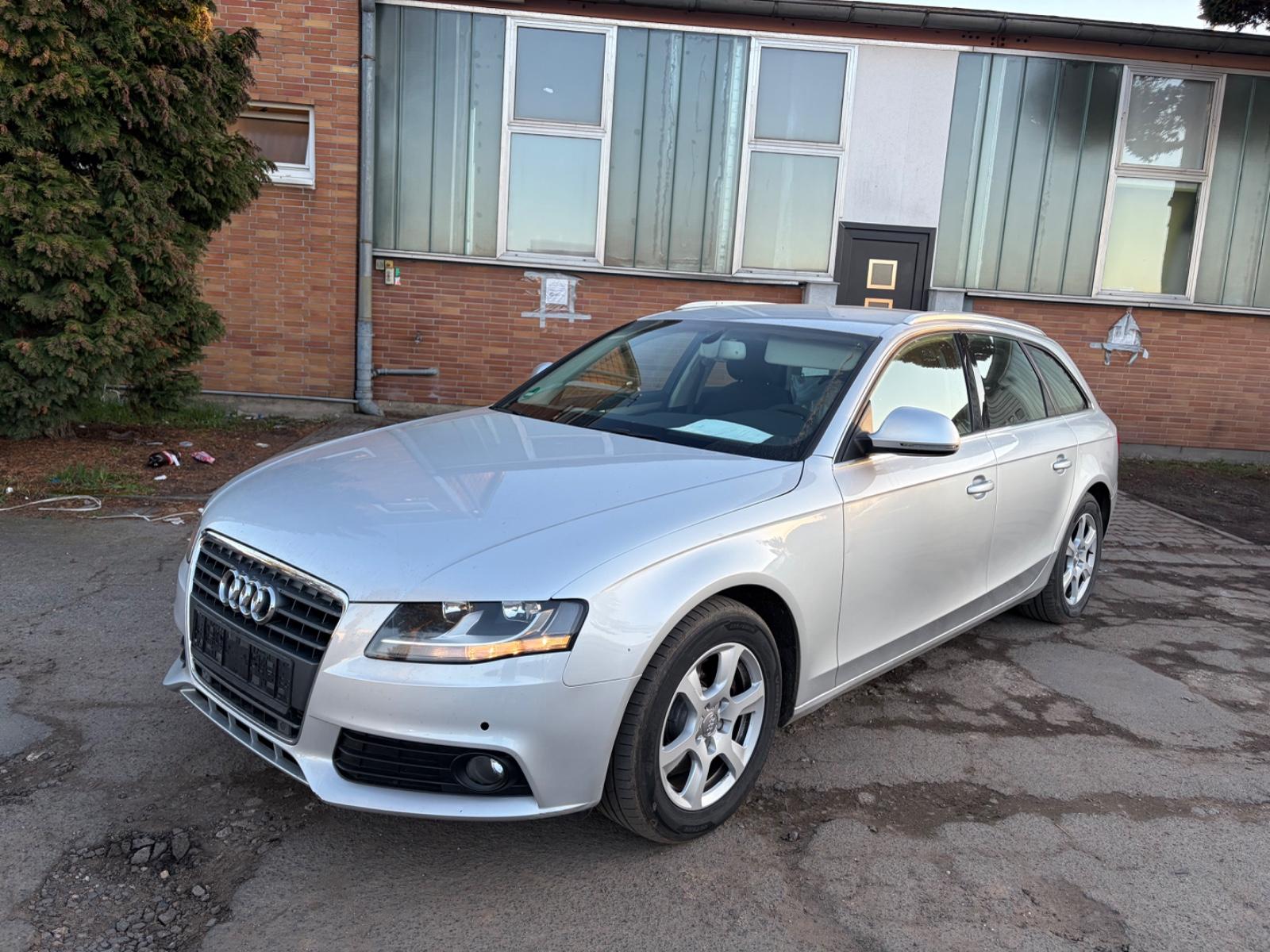 Audi A4 Avant 1.8 TFSI NAVI / 8xReifen GETRIEBE PROBL
