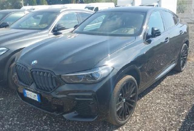 Image of BMW X6