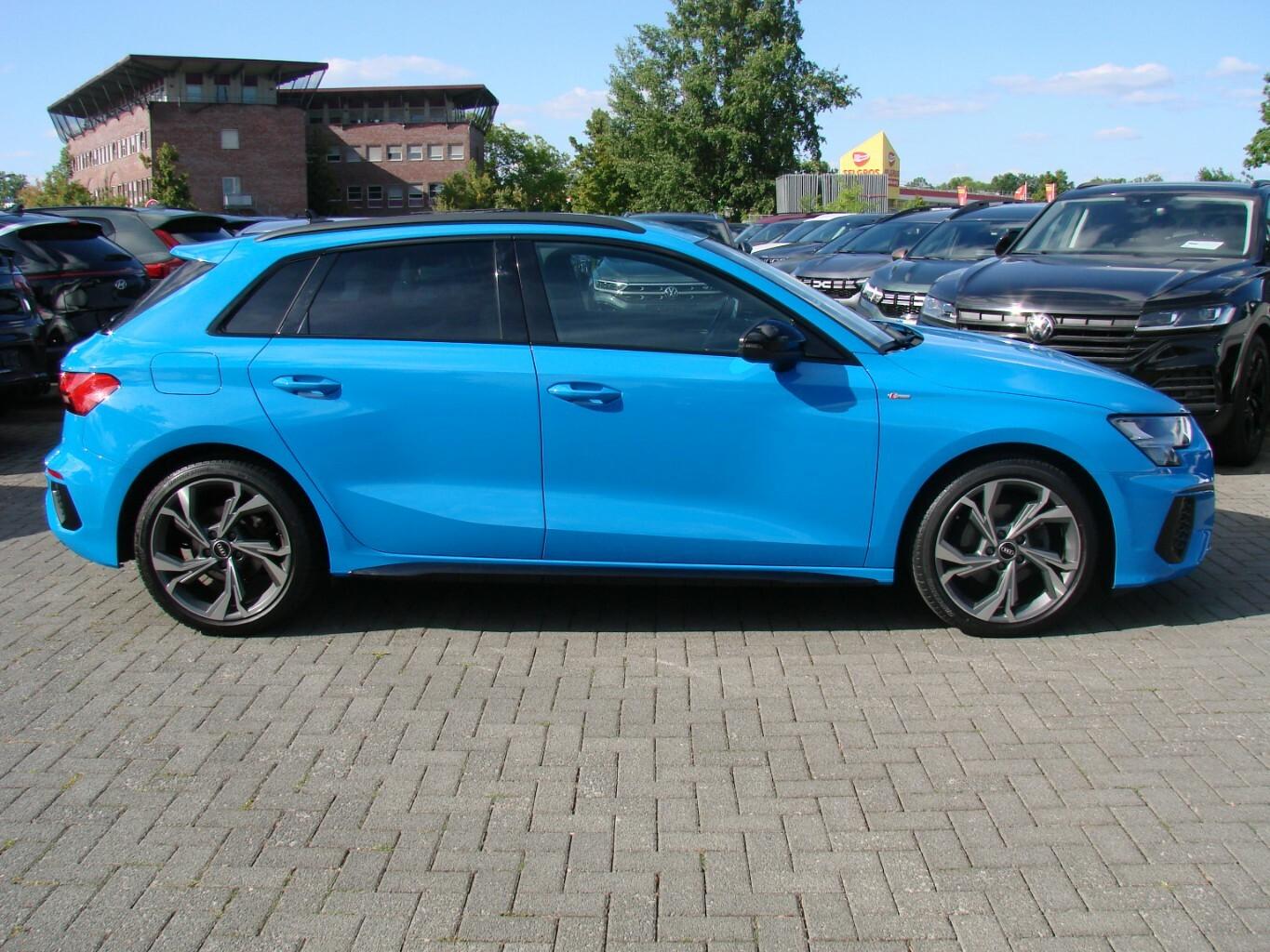 Audi A3 Sportback S Line LED ACC AHK