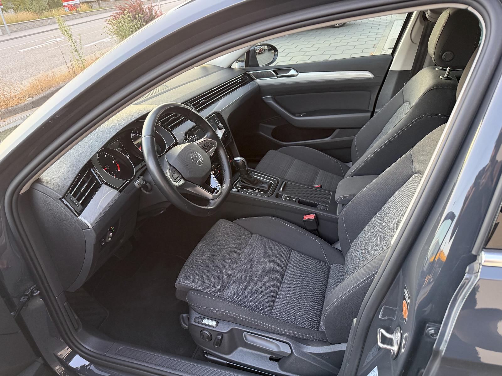 Volkswagen Passat LED Navi Massage AHK Kamera Alu, миниатюра 9