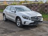 Mercedes-Benz GLA 180 7G-DCT FACELIFT | LED | Leder | Keyless - Mercedes-Benz GLA 180 in München