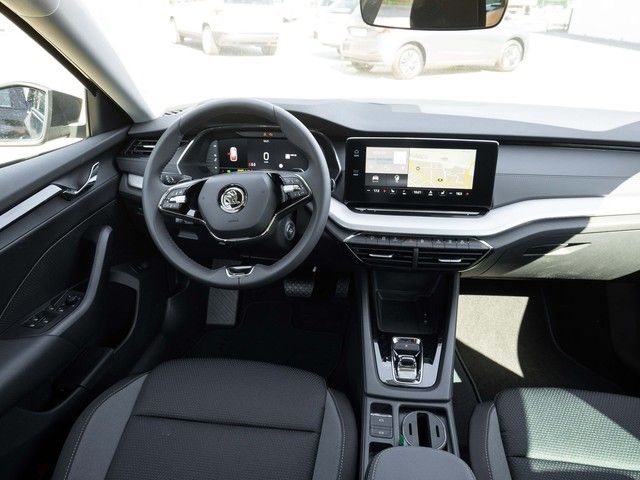 Octavia Combi 2.0 TDI Tour DSG AHK+MATRIX+STANDH