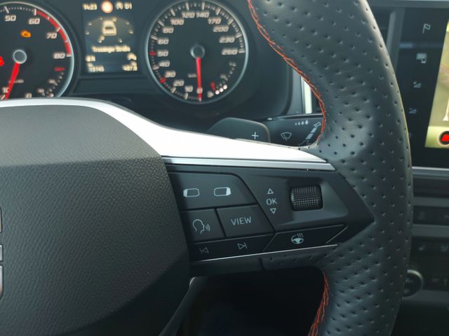 Ateca FR  2.0I TSI  4Drive *PANO/NAVI/AHK/RFK*